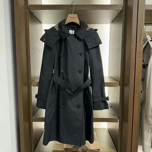 Burberry black midi trench coat with removable hood 6